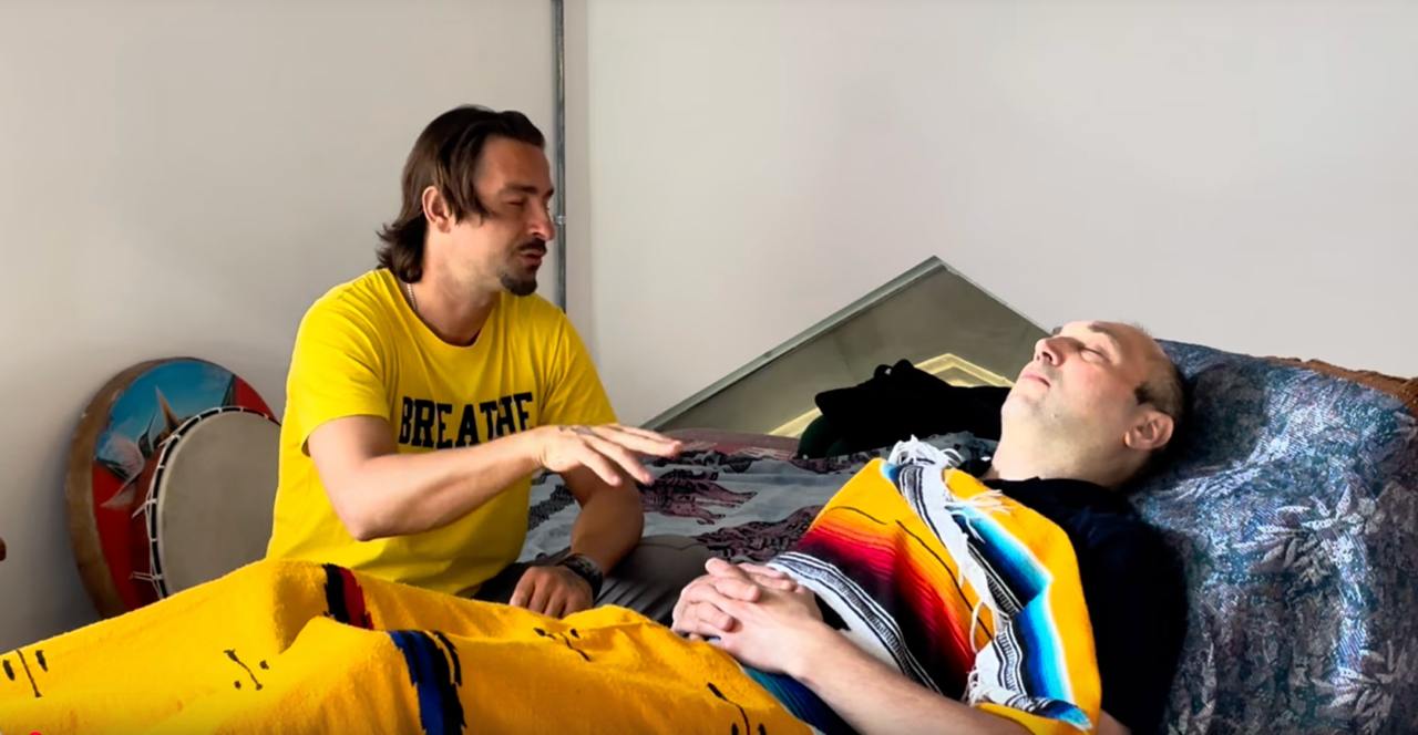 Feodor leading a live group breathing session.